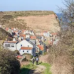 Cliff * Staithes